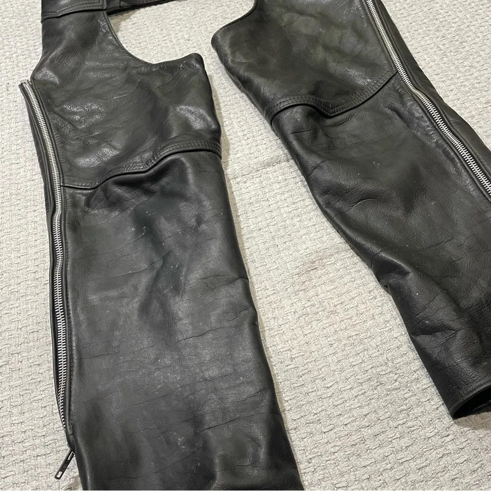 Vintage California Creations Black Leather Chaps Riding Pants Motorcycle Mens L